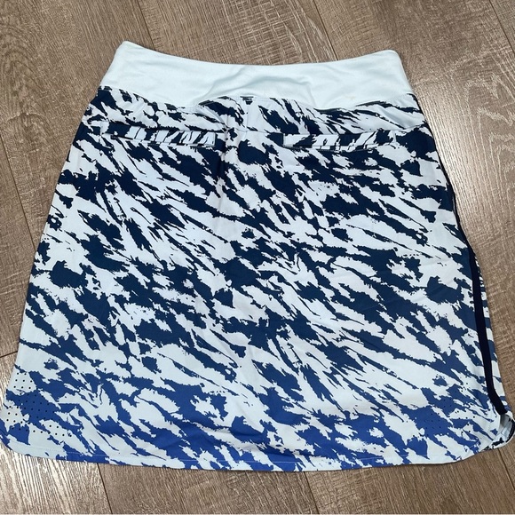 NIKE Golf Tour Performance Women’s SKORT Size XS With pockets - Picture 4 of 9